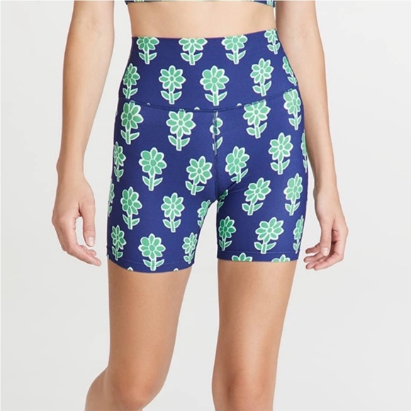 Rhode Activewear Set - Picture 4 of 6